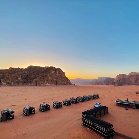 Отель Bedouin Memories Camp Вади-Рам Экстерьер фото