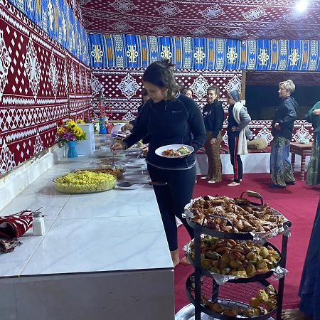 Отель Bedouin Memories Camp Вади-Рам Экстерьер фото