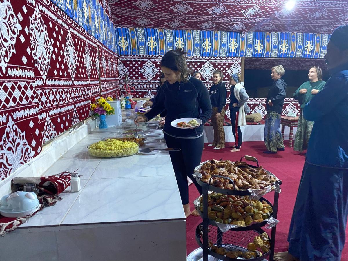 Отель Bedouin Memories Camp Вади-Рам Экстерьер фото
