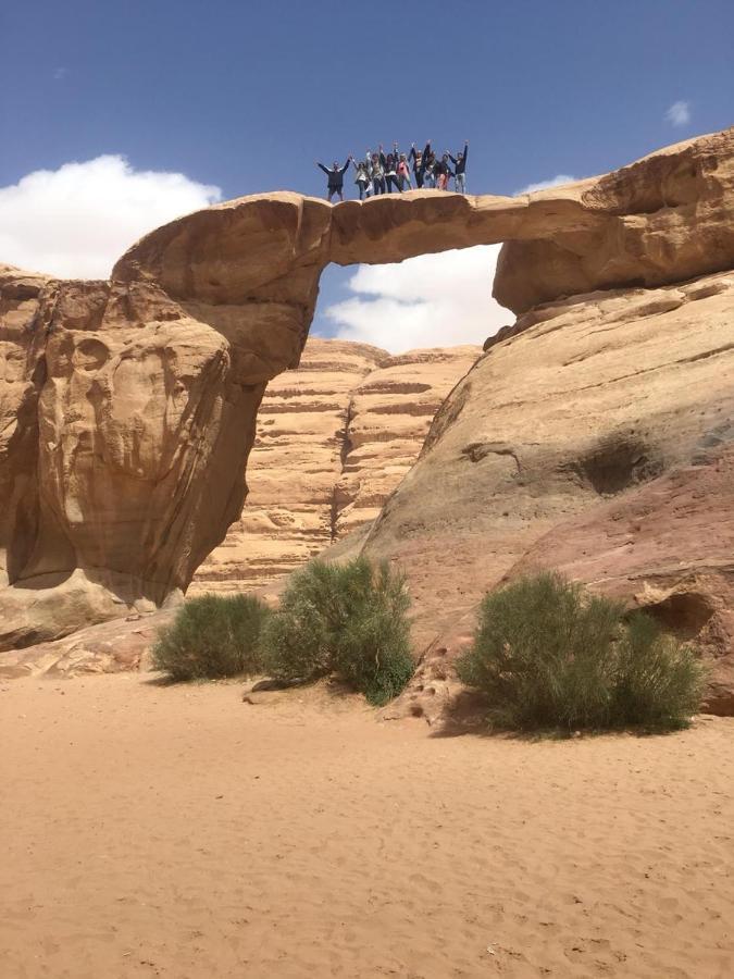 Отель Bedouin Memories Camp Вади-Рам Экстерьер фото
